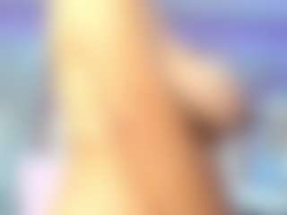 Live cam show with Scarlette15 - Full Nudity on Free Soda