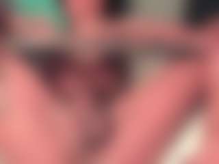 Live cam show with Violett-Salvatore - Drinking on SquirtSoMuch