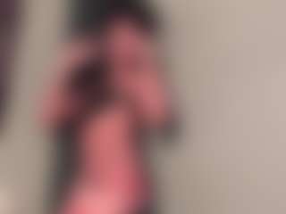 Live cam show with Violett-Salvatore - Average on Camsoda