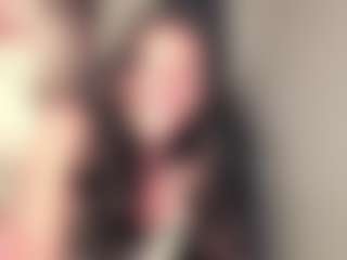 Live cam show with Violett-Salvatore - Orgasm on CamClone