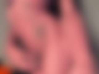 Live cam show with Violett-Salvatore - HD on Camsoda