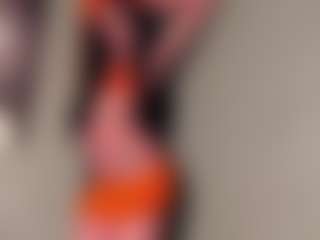 Live cam show with Violett-Salvatore - English on Camsoda
