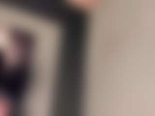 Violett-Salvatore's Live Sex Cam Show