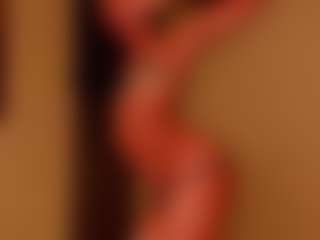 Live cam show with Violett-Salvatore - No Drinking on StripNow
