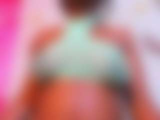 Live cam show with CloeeSaenz - Ebony on Dolls Live | colombia