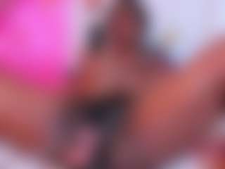 Live cam show with CloeeSaenz - BBW on Camsoda Late Night