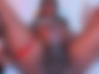 CloeeSaenz's Live Sex Cam Show