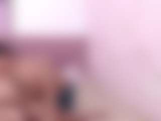 Show de cam en vivo con Emily-Charly - Skinny en Camsoda