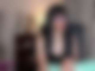 Live cam show with Andy Vander - Brown Eyes on intimatelivegirls.com