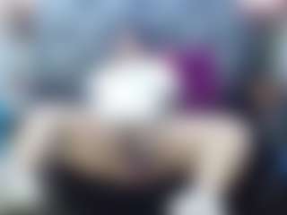 EvelinZaens's Live Sex Cam Show