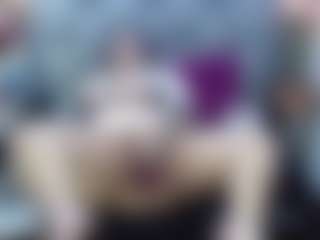 Live cam show with EvelinZaens - Domination on Camming Site