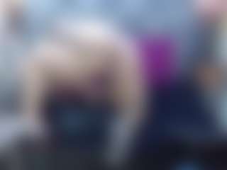 EvelinZaens's Live Sex Cam Show