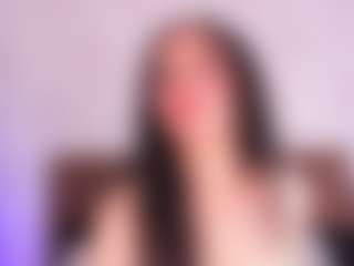 Live cam show with Briana - Normal on Camming Site