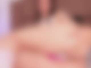Show live cam dengan Briana - Role Play di Camsoda