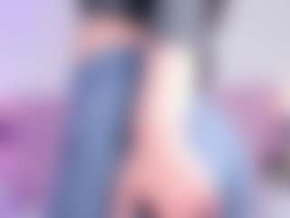 Briana's Live Sex Cam Show