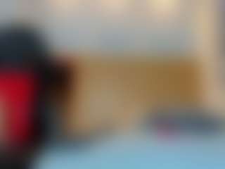 Live cam show with ALAIALESTER - Body Massage on Free Soda