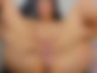 Live cam show with ALAIALESTER - Petite on Camsoda