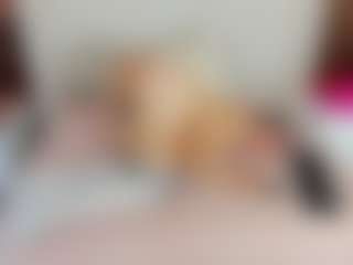 Live cam show with ALAIALESTER - Striptease on sexylive.show