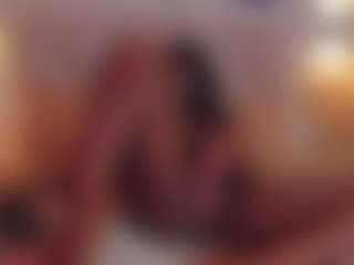 Live cam show with Ananyakay1 - Black Petite on live18s.com