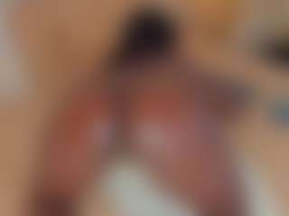 Live cam show with Ananyakay1 - Black Petite on milfzrlive.com