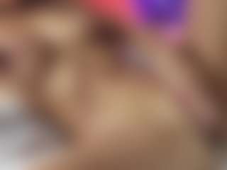 bananili MILF webcam performer live streaming