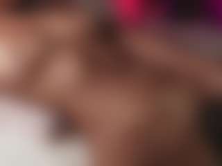 Live cam show with bananili - Lovense MILF on CamClone