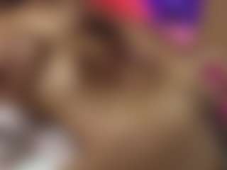 bananili MILF webcam performer live streaming