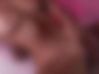 Live cam show with bananili - Big Ass MILF on Hubzter Live