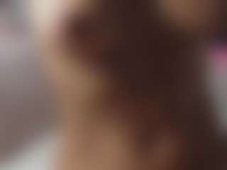 Live cam show with bananili - Lush MILF on slutload