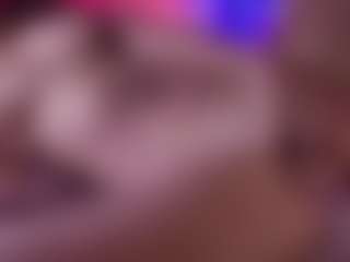Live cam show with bananili - Sexy on Camsoda