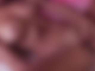 bananili MILF webcam performer live streaming