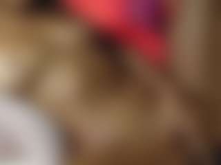 Live cam show with bananili - College MILF on Camsoda