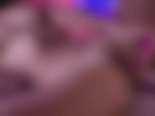 bananili MILF webcam performer live streaming