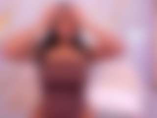 Live cam show with dakotaferreti - Brown Eyes on instabang