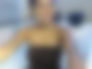 Live cam show with dakotaferreti - Athletic on Dolls Live