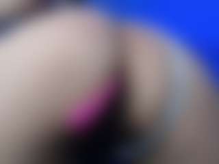 juliieta-sweet's Live Sex Cam Show