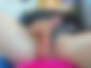 Live cam show with starjessica - Spank on Camsoda