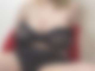 annapersila MILF webcam performer live streaming
