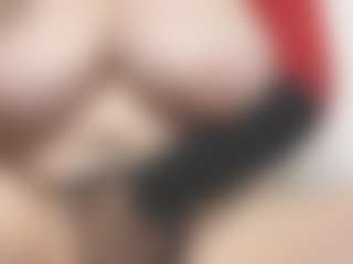 annapersila MILF webcam performer live streaming