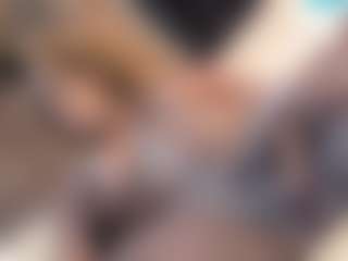 Live cam show with Catrina-gill - Big Tits on TeamSkeetLive