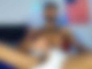 Live cam show with krillynnt - Bedroom on Camsoda