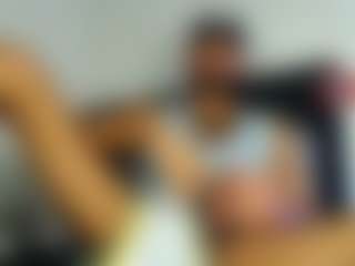 Live cam show with krillynnt - Brown Eyes on Camsoda