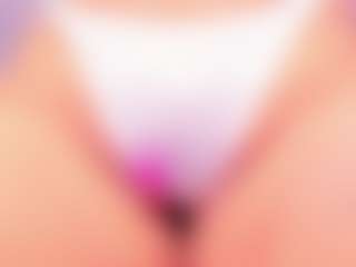 Live cam show with aurora-tziu - BBW on Milf Play