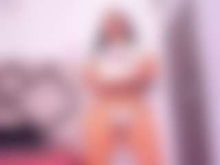 aurora-tziu's Live Sex Cam Show