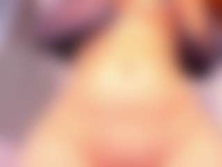 aurora-tziu's Live Sex Cam Show