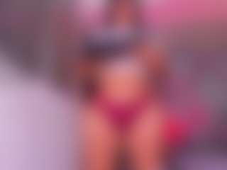 aurora-tziu's Live Sex Cam Show