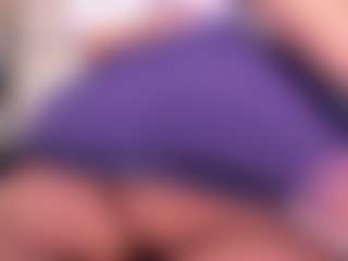 Live cam show with aurora-tziu - BBW on Streamer API