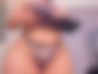Live cam show with aurora-tziu - Fingers on SinfulBabes