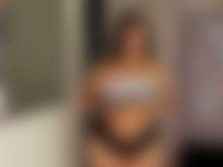 aurora-tziu's Live Sex Cam Show