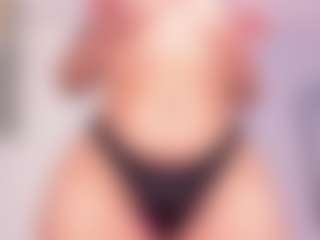 Live cam show with aurora-tziu - Fingering on LiveSexCams6